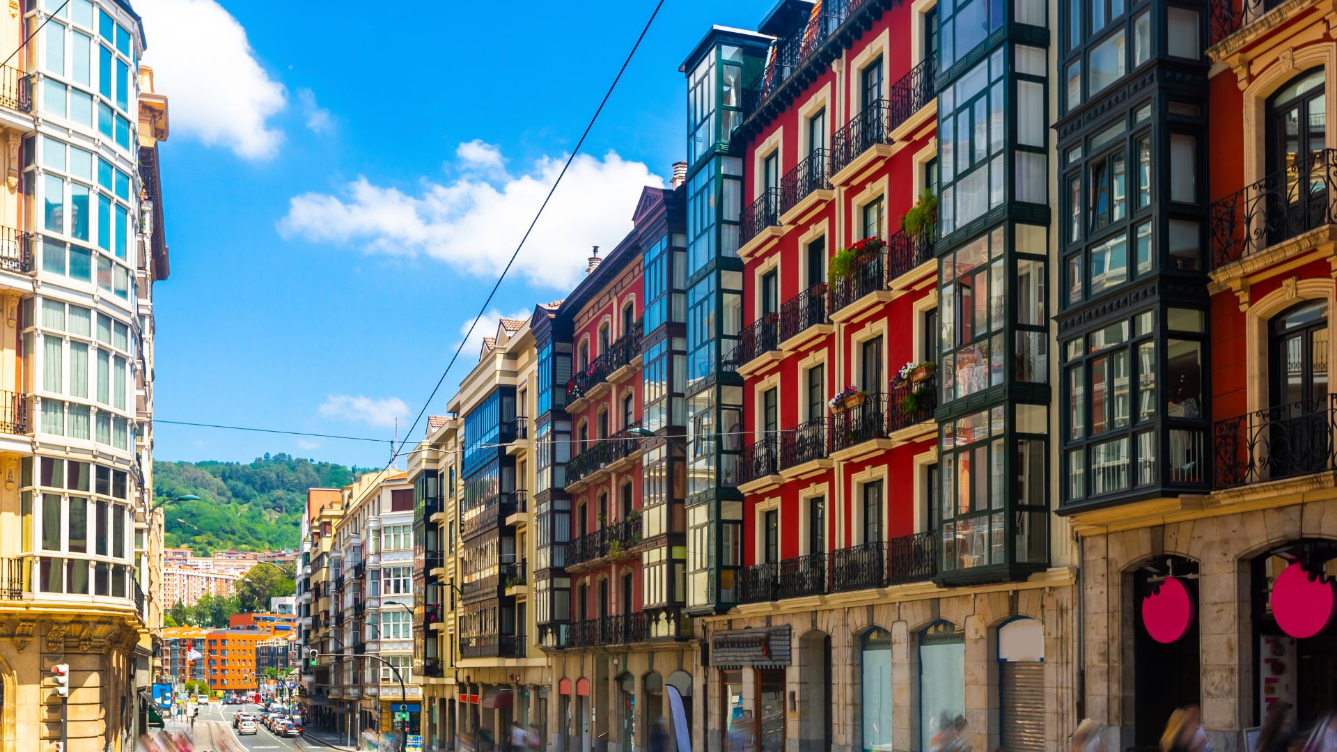 Museu Guggenheim em Bilbao, ícone da arquitetura contemporânea